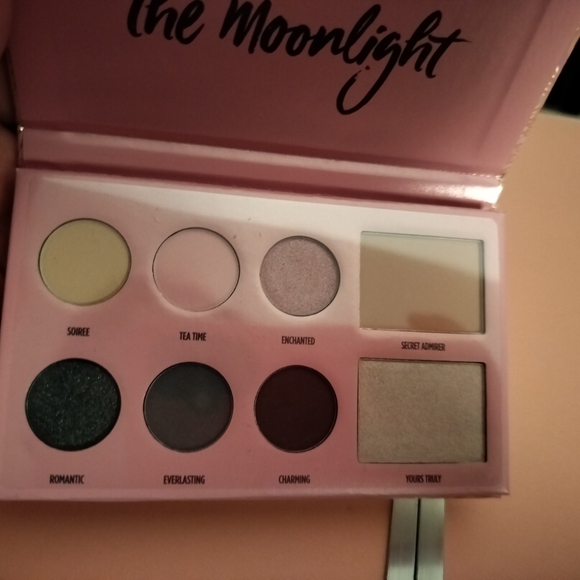 Makeup Bundle! - Picture 9 of 11